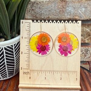 Boho Real Flower Resin Earrings | Handmade Pressed Floral Dangle Jewelry